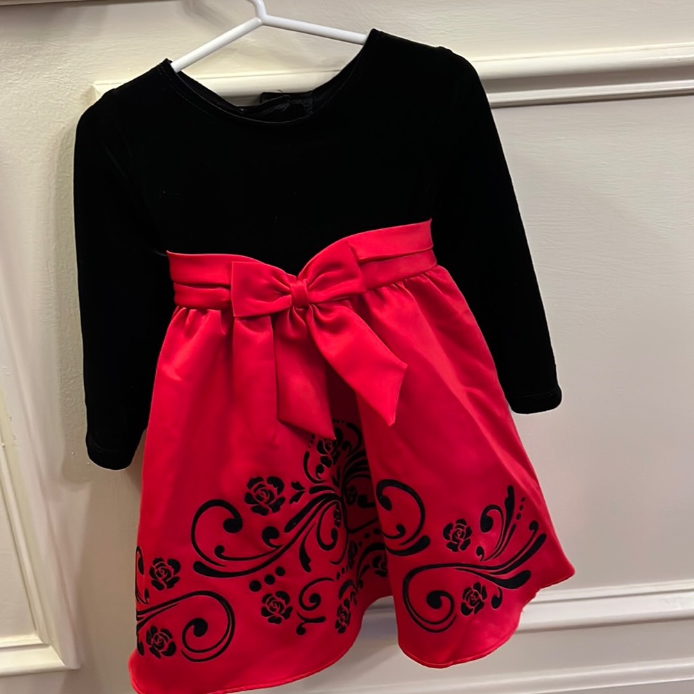 Holiday dress